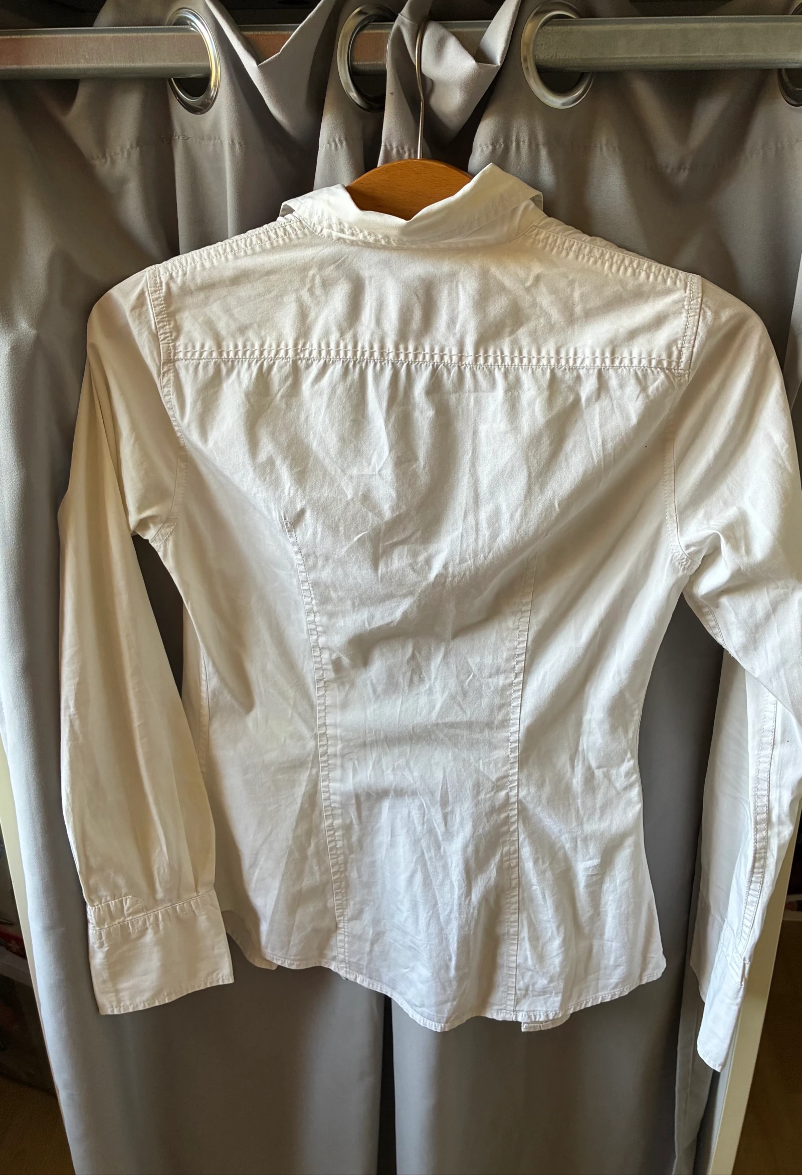 XXS women's fitted shirt old money style – photo 4
